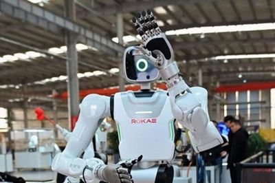 Ngành robot Trung Quốc chuyển từ trình diễn công nghệ sang ứng dụng thực tế tại Sơn Đông