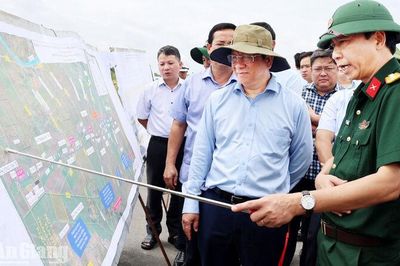 An Giang đôn đốc thi công cao tốc Châu Đốc - Cần Thơ - Sóc Trăng, phấn đấu khai thác trước Tết