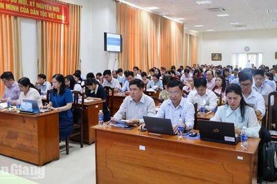 Hơn 120 doanh nghiệp đối thoại về chính sách lao động, bảo hiểm xã hội