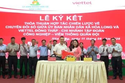 Xã Hòa Long: Ký kết thỏa thuận chuyển đổi số giai đoạn 2026 - 2030