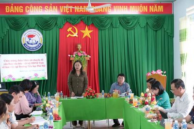 Khảo sát việc thực hiện chính sách đối với học sinh hòa nhập tại khu vực phía Đông