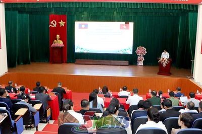 Khai giảng lớp Trung cấp lý luận chính trị dành cho cán bộ các tỉnh nước CHDCND Lào