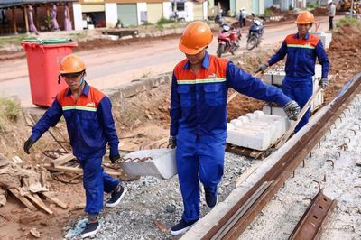 Tuyến tàu điện LRT Phú Quốc bắt đầu lắp ray, tăng tốc về đích phục vụ APEC 2027