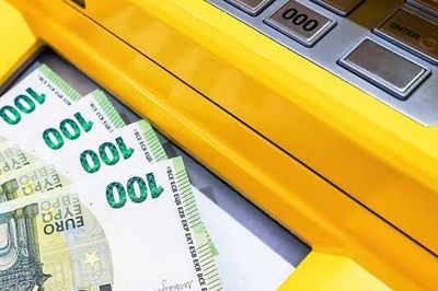 Rủi ro khủng hoảng tài chính toàn cầu đang lớn dần