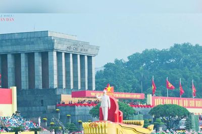Không gian phát triển mới cho văn hóa, con người Việt Nam Bài 2: Thành trì vững chắc bảo vệ quốc gia, dân tộc