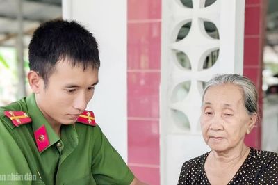Nhiều việc làm ý nghĩa của Công an TP Cần Thơ hướng về cơ sở