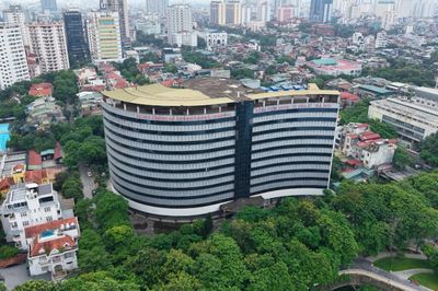 Bệnh viện quốc tế nghìn tỷ: Bao giờ hết dang dở?