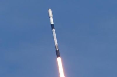 VinSpace ký hợp đồng phóng vệ tinh với SpaceX
