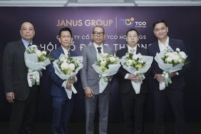 Cựu Chủ tịch Janus Group muốn bán sạch cổ phiếu sau 5 tháng