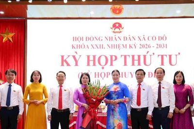 Đồng chí Nguyễn Thị Nam giữ chức Chủ tịch UBND xã Cổ Đô