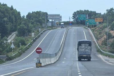 Vì sao dịch chuyển nhánh nút giao cao tốc La Sơn - Hòa Liên?