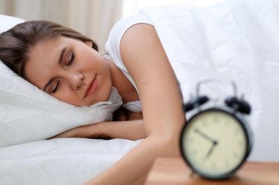 Tại sao lại bị bóng đè, khi nào cần đi khám?