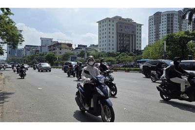 Miền Bắc nắng nóng đến cuối tháng 8, mưa lớn có xu hướng gia tăng