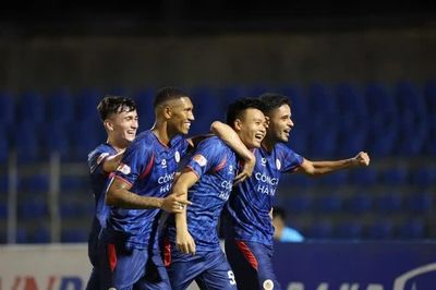 VFF chúc mừng CLB Công an Hà Nội giành vé C1 châu Á lịch sử
