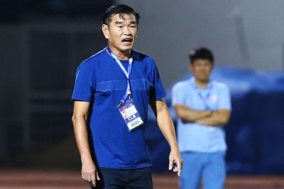 Sự nghiệp hiển hách của HLV Phan Thanh Hùng