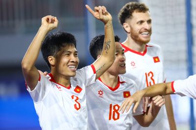Ba mức giá vé trận Việt Nam - Malaysia
