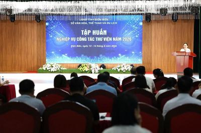 Điện Biên: Hơn 100 cán bộ thư viện được tập huấn ứng dụng AI