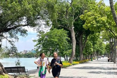 Cảnh báo nắng nóng ở khu vực Bắc Bộ và Trung Bộ có thể kéo dài đến ngày 15/8