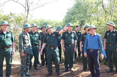 Khảo sát khu vực tìm kiếm hài cốt liệt sĩ tại xã Cồn Tiên, tỉnh Quảng Trị