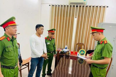 Tranh giành khách, tài xế xe khách bị hành hung