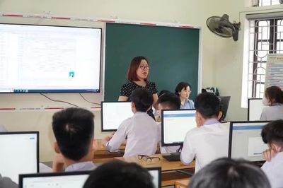 Không để giáo viên 'gánh' việc hỗ trợ giáo dục