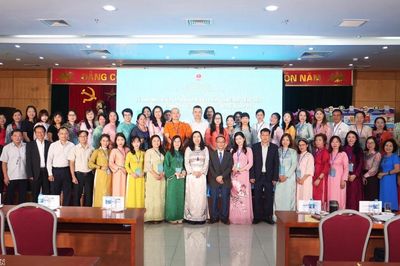 Thứ trưởng Lê Thị Thu Hằng: Tiếng Việt là cầu nối gìn giữ bản sắc và gắn kết cộng đồng người Việt ở nước ngoài