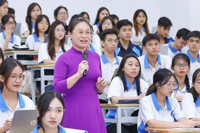 Trường Đại học Sư phạm Hà Nội hướng tới sử dụng tiếng Anh như ngôn ngữ thứ hai
