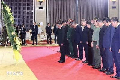 Thường trực Ban Bí thư Trần Cẩm Tú chia buồn với Tổng Bí thư, Chủ tịch nước Lào