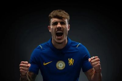 Chelsea ra mắt tân binh thứ 11 trong mùa hè này