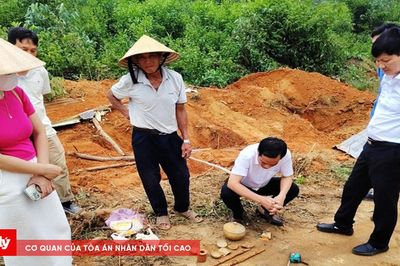 Khai quật mộ gạch cổ, phát hiện nhiều hiện vật