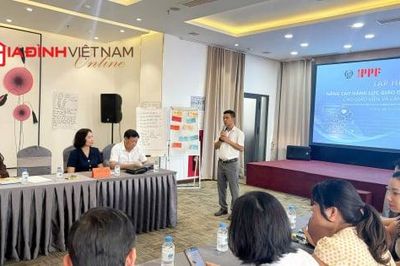 Hội KHHGĐ Việt Nam tập huấn trang bị kỹ năng giáo dục giới tính và tình dục toàn diện cho giáo viên