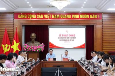 Tìm kiếm các tác phẩm báo chí 'Vì sự nghiệp phát triển văn hóa Việt Nam'