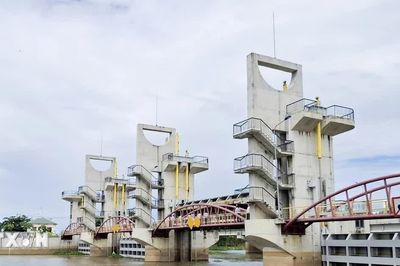 An Giang đóng hai cống lớn ứng phó mực nước sông Hậu dâng cao
