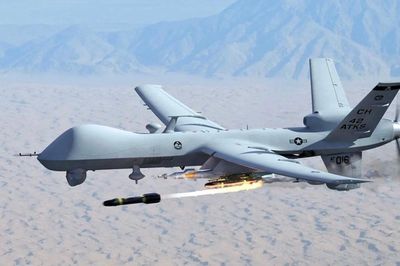 Mỹ phóng tên lửa Hellfire vô hiệu hoá một tàu hàng vi phạm lệnh phong tỏa Iran