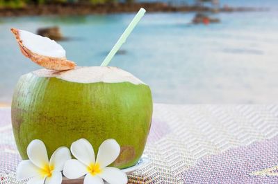 Thường xuyên uống nước dừa, chức năng thận thay đổi thế nào?