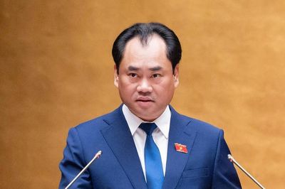 Bộ trưởng Trịnh Việt Hùng: Bãi bỏ điều kiện kinh doanh không đồng nghĩa buông lỏng quản lý