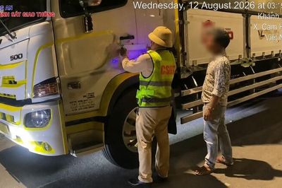 Bị phạt nặng vì lái xe không bằng lái, dùng thẻ nhận dạng của người khác