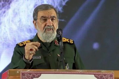 Iran nêu điều kiện mở lại eo biển Hormuz