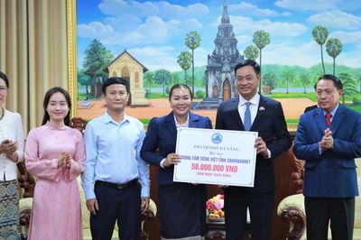 Vun đắp nghĩa tình ở Nam - Trung Lào