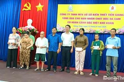 Trao quà hỗ trợ 23 nạn nhân chất độc da cam có hoàn cảnh đặc biệt khó khăn