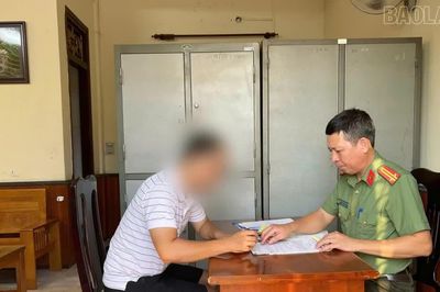 Công an phường Yên Bái xử phạt cơ sở trò chơi điện tử hoạt động quá giờ quy định