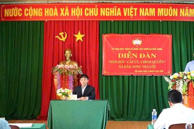 Đắk Song tổ chức diễn đàn 'Dân hỏi - Cấp ủy, chính quyền xã trả lời'