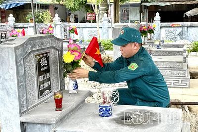 Những người lính “sao vuông” góp sức tìm tên các Anh hùng liệt sĩ