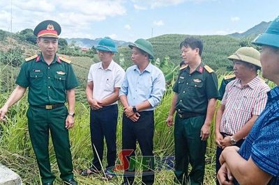 Khảo sát, xác minh thông tin mộ liệt sĩ tại xã Chiềng Sơn
