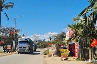Phân luồng xe sơ-mi rơ-moóc, xe kéo rơ-moóc trên Quốc lộ 49