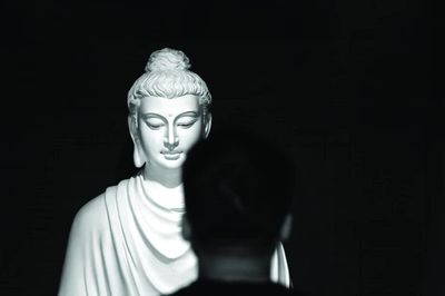 Đọc kinh Soi gương để học cách chuyển hóa chính mình
