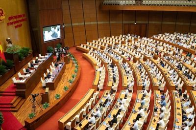 Tăng mức đầu tư dự án đường sắt: Giữ an toàn nợ công từ khâu thiết kế vốn