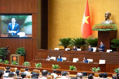 Ngày làm việc thứ 10, Kỳ họp không thường lệ thứ Nhất, Quốc hội khóa XVI