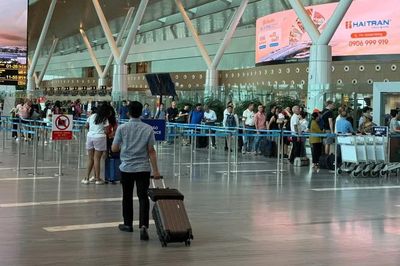 Làm rõ tình trạng UAV liên tiếp gây gián đoạn hoạt động bay tại Tân Sơn Nhất