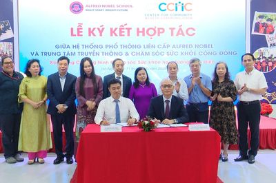 Xây dựng chương trình chăm sóc sức khỏe học đường toàn diện